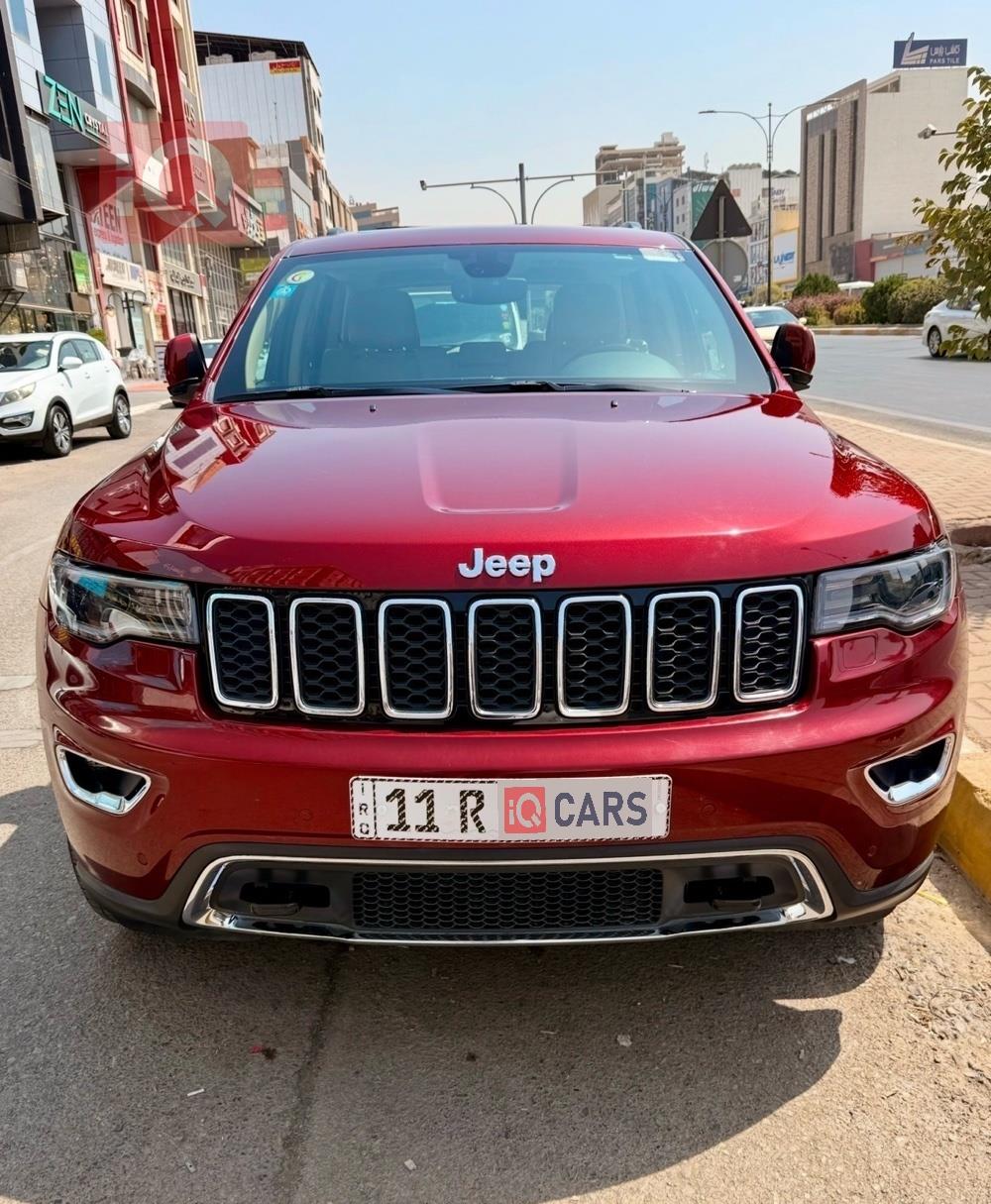 جیپ گراند شیرۆکی